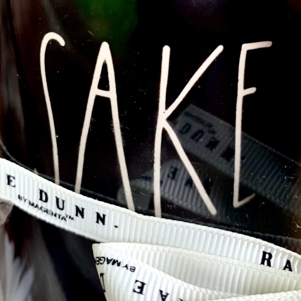 New Rae Dunn Boxed Sake Set - Picture 6 of 10